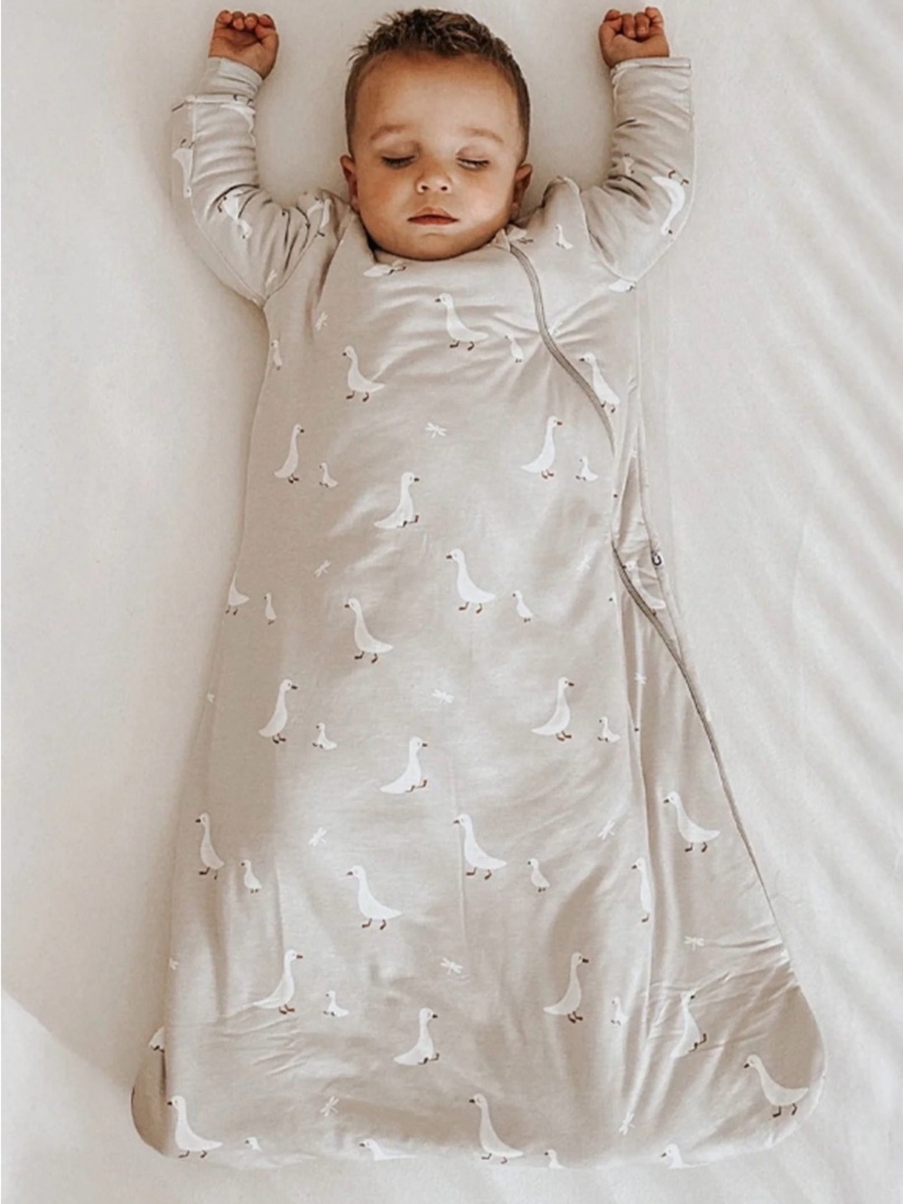 Gunamuna Long Sleeve Sleep Sack in Goose 9-18m 2.5 TOG